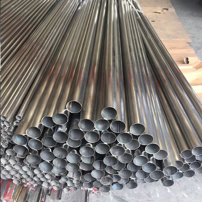 ASTM A554のステンレス鋼の管は304薄い壁を16m - 200mmの空の円形溶接した